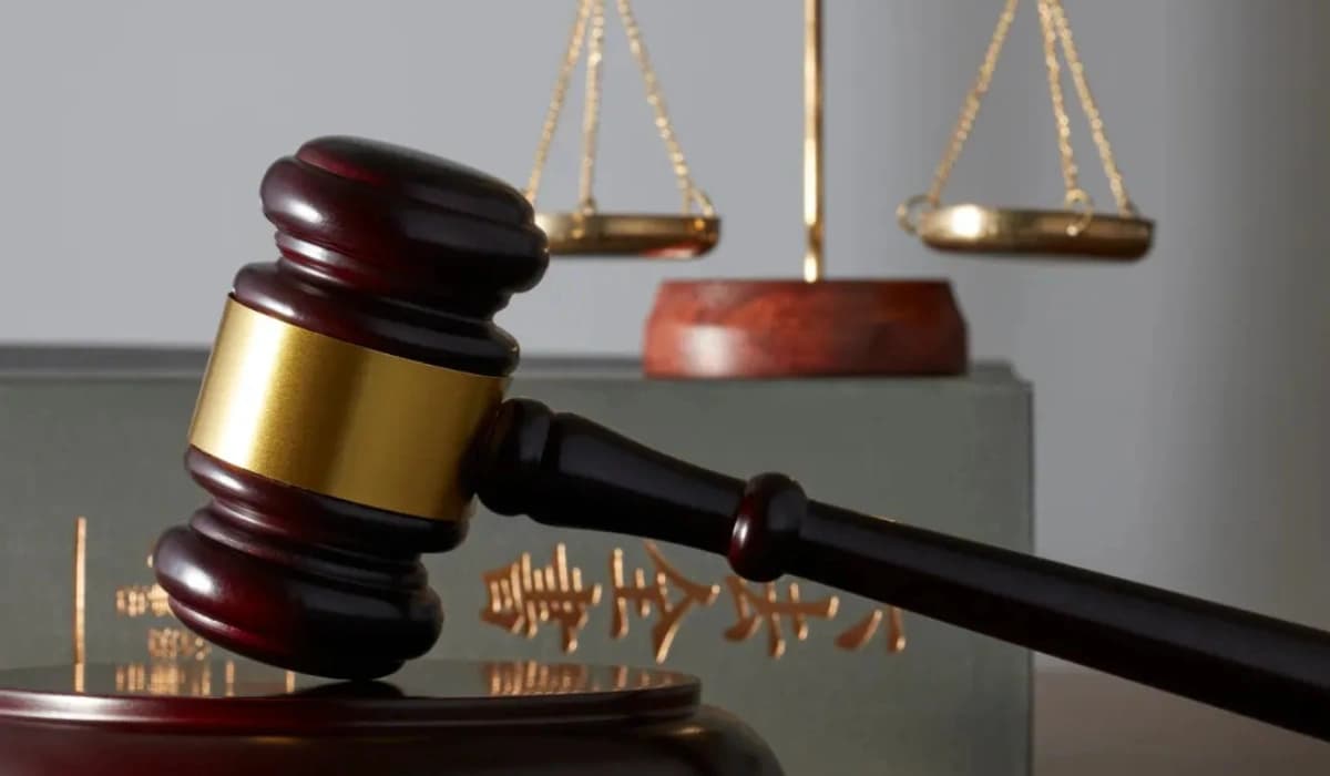 Manitoba court judge stopping trial of accused teen in mother murder case