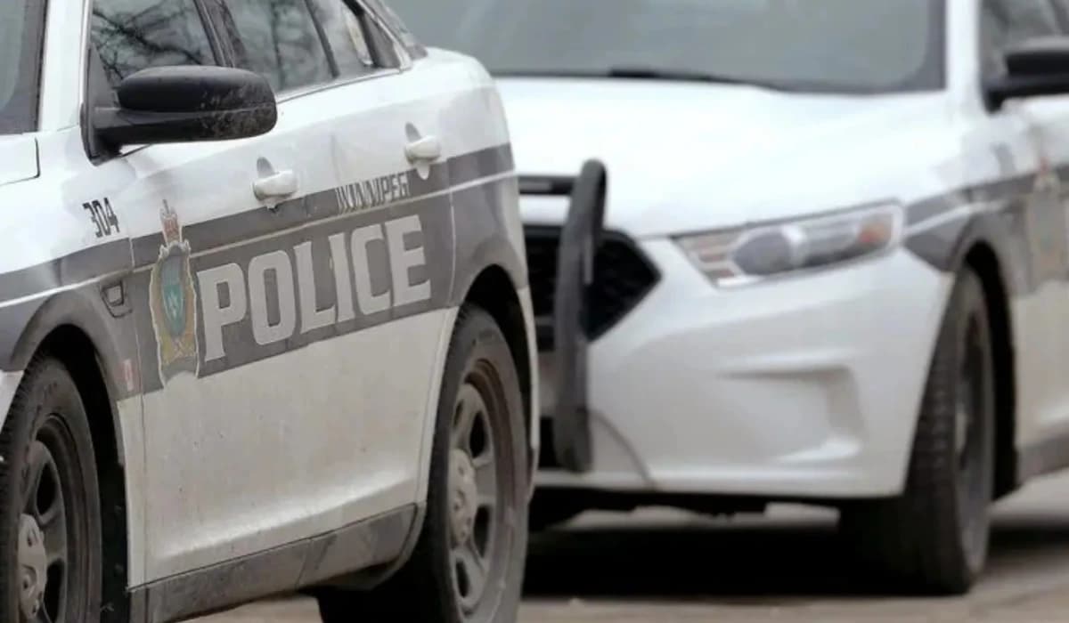 Winnipeg police vehicle during traffic stop leading to drug seizure and arrest