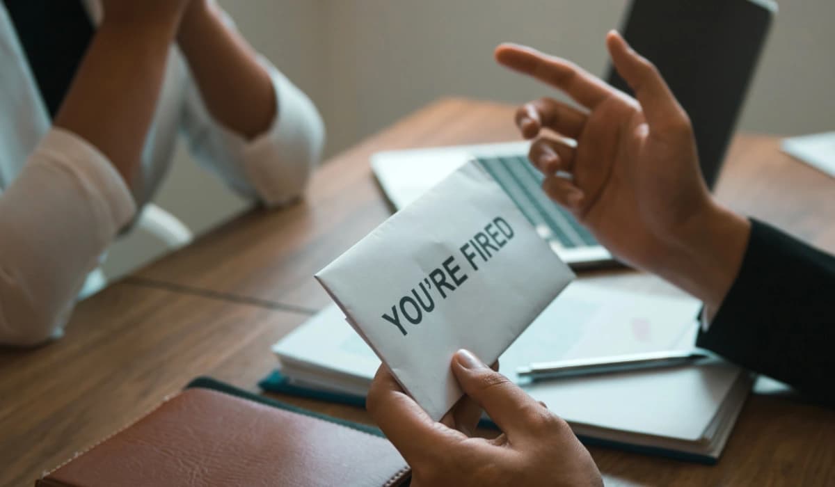 Canada Loses 84,000 Jobs in February as Unemployment Rate Rises to 6.7%