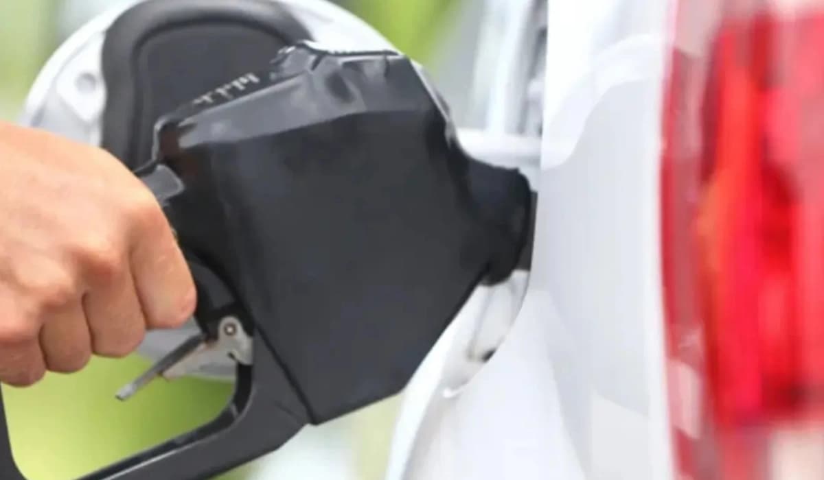 Mark Carney announcing federal gas tax suspension in Canada for fuel price relief 2026